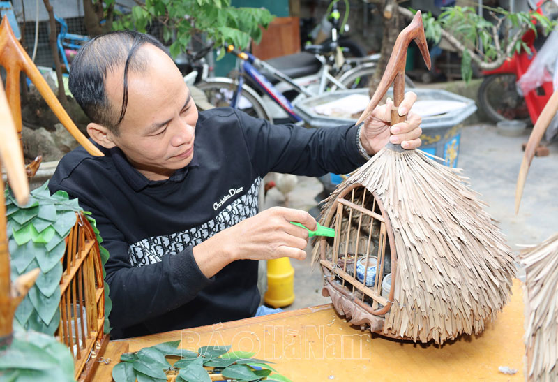 Tạo việc làm thu nhập từ việc nuôi chim cu gáy sinh sản